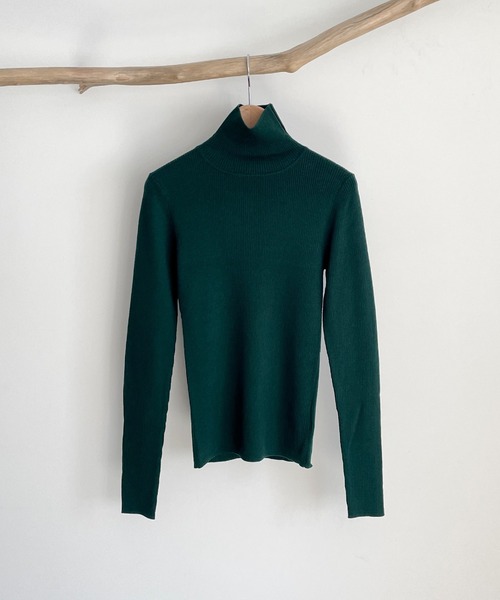 CANAL JEAN（キャナルジーン）の「arc　メリノウールリブタートルニット（ニット/セーター・レディース・ブラック/ブラウン/グリーン/アイボリー・38）」の8枚目の写真