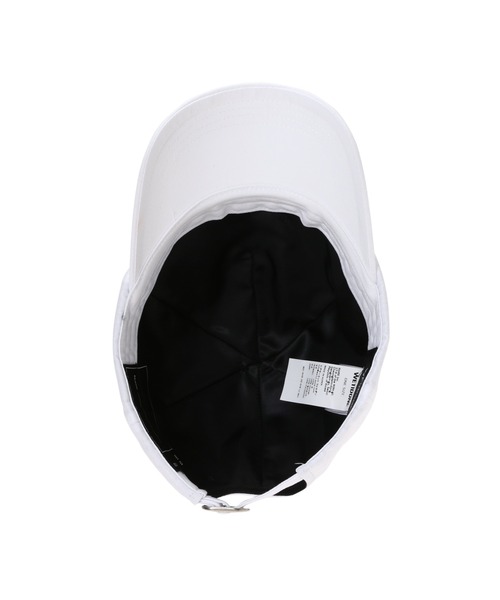 WE11DONE（ウェルダン）の「WE11DONE WHITE COTTON WELLDONE LOGO STAMP CAP WD-AH6-20-078-U-WH（キャップ・レディース・ホワイト・ONE SIZE）」の3枚目の写真