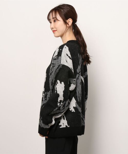 A4A(エーフォーエー)の「A4A/エーフォーエー/ペイントニット(ニット/セーター・レディース・ブラック/ベージュ・FREE)」の3枚目の写真