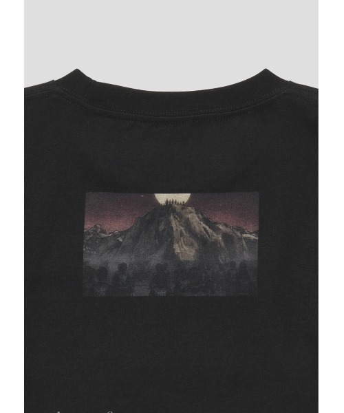 Design Tshirts Store graniph（デザイン　ティーシャツ　ストア　グラニフ）の「冨岡義勇(鬼滅の刃)｜キッズドロップショルダー長袖Tシャツ（Tシャツ/カットソー・キッズ・ブラック・100/110/120/130/140）」の3枚目の写真