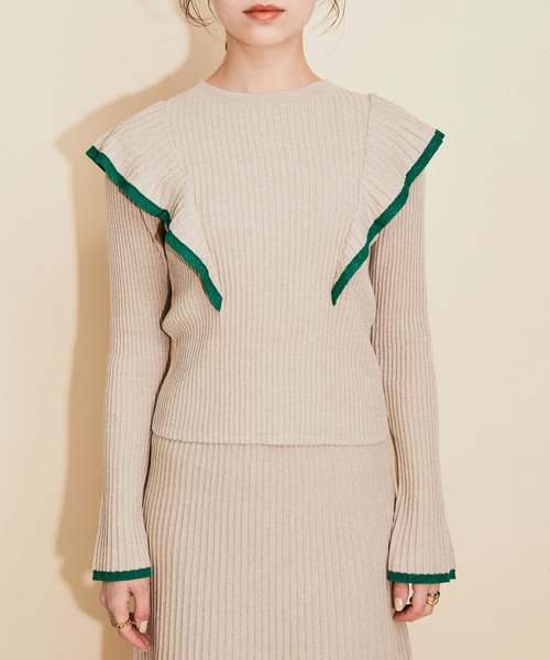 MADEMOISELLE ROPE'(マドモアゼル ロペ)の「【セットアップ対応】ラメフリルリブニットプルオーバー(ニット/セーター・レディース・ベージュ/ラベンダー・38)」の10枚目の写真