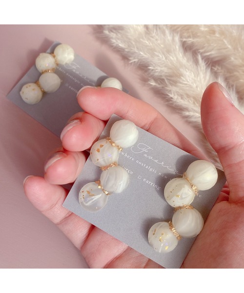 tone(トーン)の「【Favorina】mat drop flavor ピアス(MA)(ピアス(両耳用)・レディース・ベージュ系その他/ホワイト系その他/グリーン・FREE)」の13枚目の写真