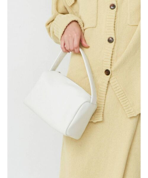 Ungrid（アングリッド）の「フェイクレザーハンドバッグ（ハンドバッグ・レディース・ブラック/ピンク/オレンジ/アイボリー/グリーン系その他・FREE）」の18枚目の写真