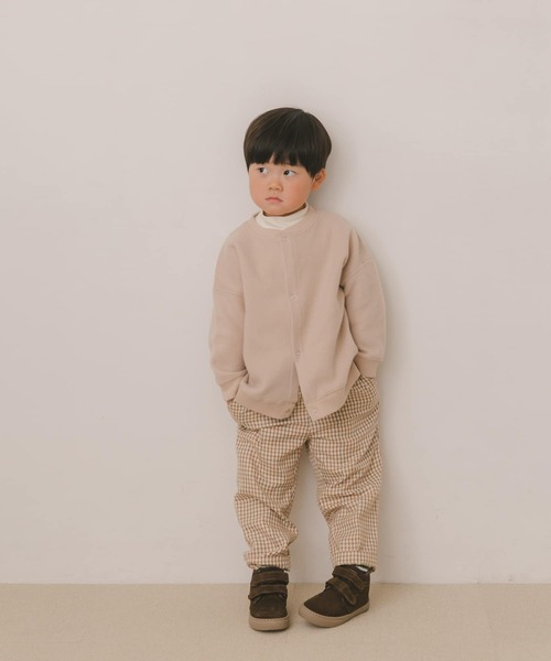 URBAN RESEARCH DOORS(アーバンリサーチドアーズ)の「カラーステッチ裏起毛カーディガン(KIDS)(Tシャツ/カットソー・キッズ・チャコールグレー/ベージュ系その他・120/105/150/135)」の9枚目の写真