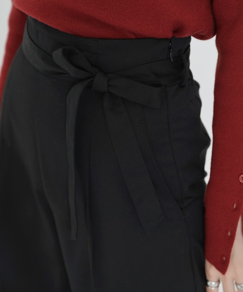 TINA：JOJUN（ティーナジョジュン）の「ワイドベルト ストレートパンツ TINA：JOJUN（その他パンツ・レディース・ブラック/サックスブルー・S/M）」の18枚目の写真