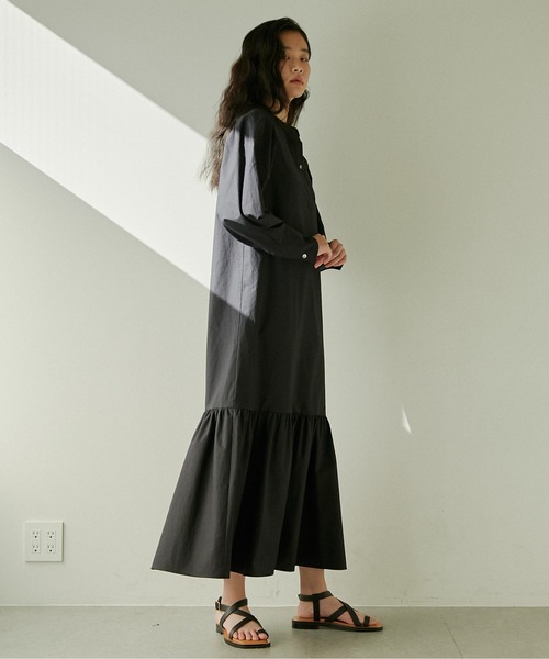 GALLARDAGALANTE（ガリャルダガランテ）の「ティアードシャツワンピース（シャツワンピース・レディース・ライトグレー/ネイビー・FREE）」の12枚目の写真