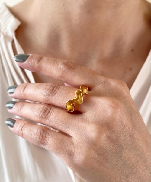 mou(モウ)の「S925 Double fluttering ring(リング・レディース・シルバー/ゴールド・FREE)」の2枚目の写真