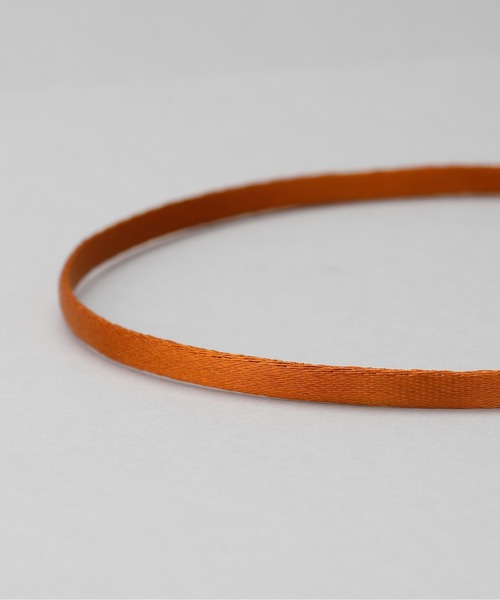 ANEMONE（アネモネ）の「カラースリムカチューシャ（カチューシャ・レディース・パープル/ブラック/ピンク/ベージュ/ミント/オレンジ・FREE）」の10枚目の写真