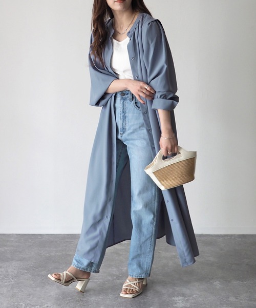 Riberry（リベリー）の「前後2WAYボリューム袖ワンピース（シャツワンピース・レディース・グレイッシュベージュ/グリーン/ブルー・MEDIUM）」の3枚目の写真