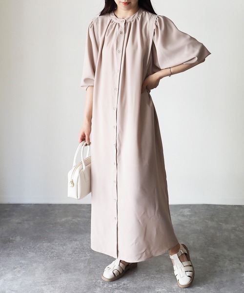 Riberry（リベリー）の「前後2WAYボリューム袖ワンピース（シャツワンピース・レディース・グレイッシュベージュ/グリーン/ブルー・MEDIUM）」の22枚目の写真