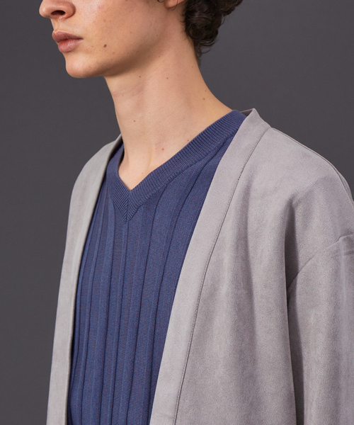 ABAHOUSE GRAY（アバハウスグレイ）の「【アンサンブル対応】ネオスエード ボタンレス カーディガン（カーディガン/ボレロ・メンズ・グレー/ベージュ/グレイッシュブルー/ブラック・46/48）」の9枚目の写真