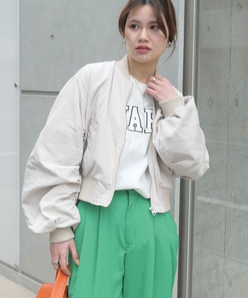 CORNERS（コーナーズ）の「ショートMA-1ブルゾン（MA-1・レディース・ライトグレー/ブラック/カーキ/アイボリー・M）」の6枚目の写真