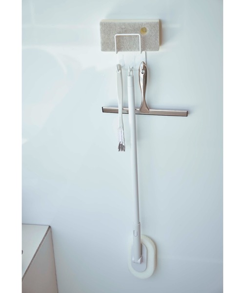 tower（タワー）の「WEB限定 tower マグネットバスルームクリーニングツールホルダー ホワイト（バス/トイレグッズ・レディース・ホワイト・FREE）」の4枚目の写真