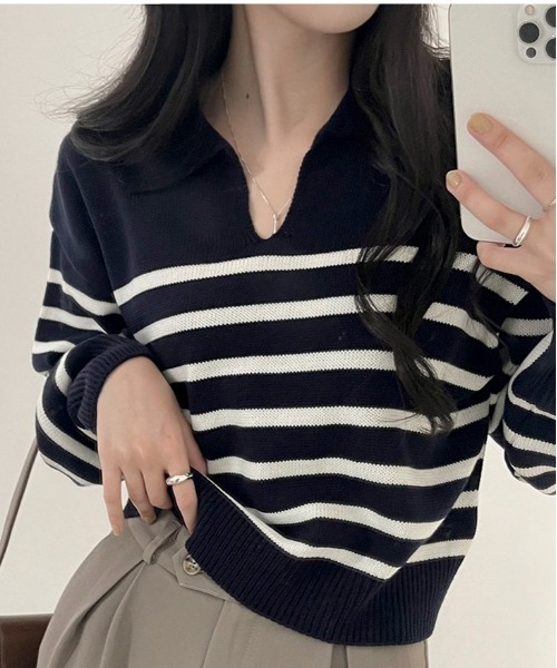 BEIDELLI（ベイデリー）の「[BELLIDE MADE] スキッパーネックボーダークロップニット（Tシャツ/カットソー・レディース・アイボリー/ネイビー/スカイブルー・FREE）」の4枚目の写真