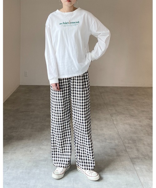 She's Closet(シーズクローゼット)の「ビッグシルエット長袖プルオーバーシンプルロゴロンT(Tシャツ/カットソー・レディース・グリーン/ホワイト×レッド/ホワイト×グリーン/スミクロ・FREE)」の18枚目の写真