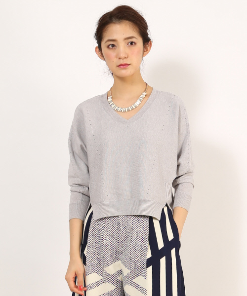 Abahouse Devinette（ドゥヴィネット）の「ﾄﾞﾙﾏﾝｽﾘｰﾌﾞVﾈｯｸﾌﾟﾙｵｰﾊﾞｰ（ニット/セーター・レディース・オフホワイト/ライトグレー/レッド・FREE）」の3枚目の写真