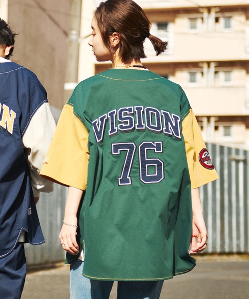 VISION STREET WEAR(ヴィジョンストリートウェア)の「【VISION STREET WEAR】ベースボールシャツ / カレッジワッペンスタジャン(シャツ/ブラウス・レディース・グリーン系2/ネイビー系2/ネイビー系1/イエロー系1/ホワイト系2/ホワイト系1/グリーン系1・LARGE/X-LARGE/MEDIUM)」の13枚目の写真