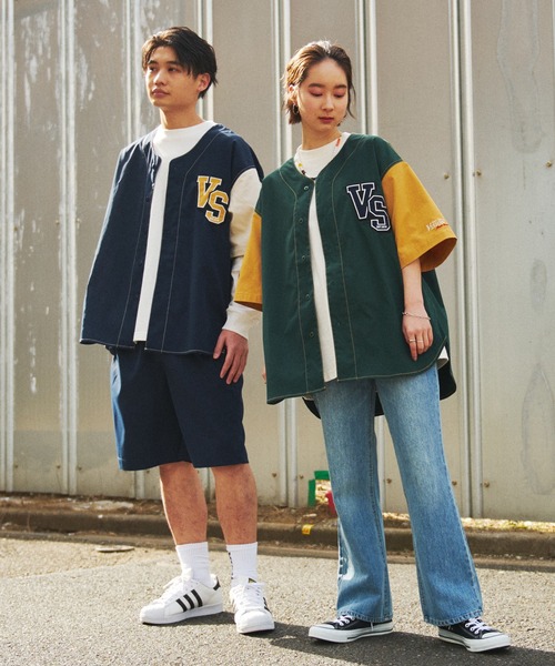 VISION STREET WEAR(ヴィジョンストリートウェア)の「【VISION STREET WEAR】ベースボールシャツ / カレッジワッペンスタジャン(シャツ/ブラウス・レディース・グリーン系2/ネイビー系2/ネイビー系1/イエロー系1/ホワイト系2/ホワイト系1/グリーン系1・LARGE/X-LARGE/MEDIUM)」の8枚目の写真