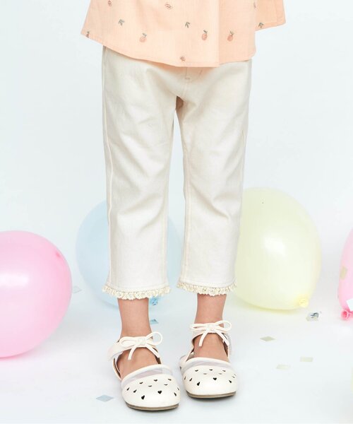 apres les cours（アプレレクール）の「裾レースパンツ 8分丈（その他パンツ・キッズ・インディゴブルー/カーキ/アイボリー/ピンク/パープル・100/110/130/90/140/120/80）」の2枚目の写真