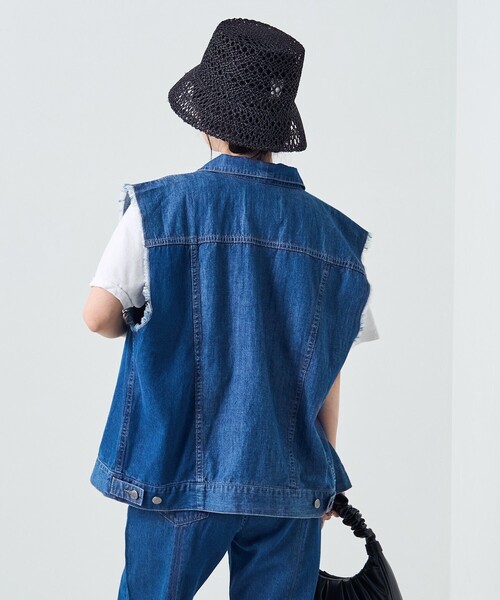 FREAK'S STORE（フリークスストア）の「CIMARRON JEANS × FREAK'S STORE/シマロンジーンズ 別注デニムフリンジベスト（ベスト・レディース・サックスブルー・ﾌﾘ-）」の4枚目の写真