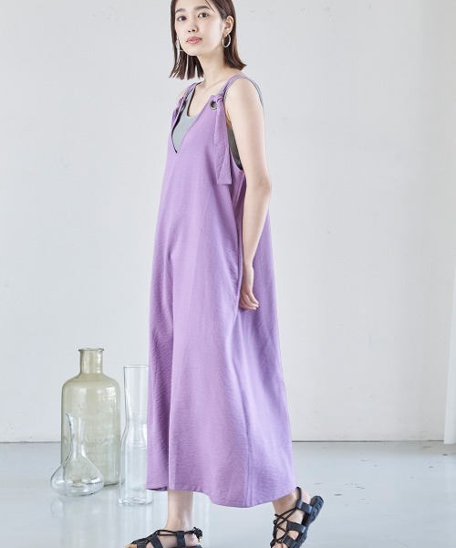 FURRY（ファーリー）の「ベルトストラップフレアロングワンピース（ワンピース・レディース・チャコールグレー/ラベンダー/グレー系その他・FREE）」の16枚目の写真