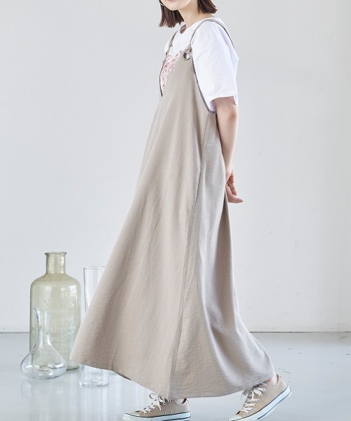 FURRY（ファーリー）の「ベルトストラップフレアロングワンピース（ワンピース・レディース・チャコールグレー/ラベンダー/グレー系その他・FREE）」の9枚目の写真