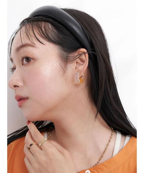 earth music&ecology(アースミュージックアンドエコロジー)の「グラデーションクリアイヤリング(イヤリング・レディース・アイボリー/オレンジ・FREE)」の9枚目の写真