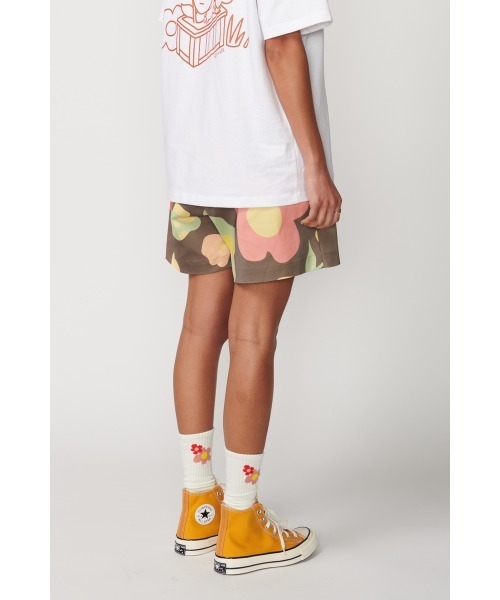 Not So Ape（ノットソーエイプ）の「FLORAL SOCKS（ソックス/靴下・メンズ・ホワイト/ブラック・FREE）」の9枚目の写真