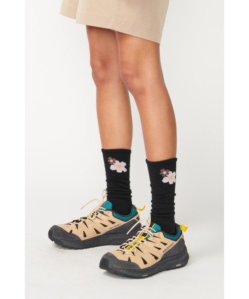 Not So Ape（ノットソーエイプ）の「FLORAL SOCKS（ソックス/靴下・メンズ・ホワイト/ブラック・FREE）」の7枚目の写真