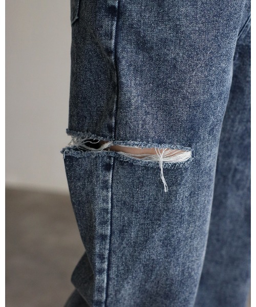 sakishimatokyo(サキシマトーキョー)の「カットオフ/サイドスリットデニム(デニムパンツ・レディース・ブラック/ブルー/ライトブルー/チャコールグレー・M/L)」の18枚目の写真