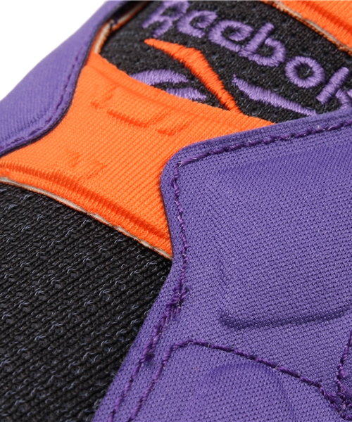 Reebok（リーボック）の「ユニセックス リーボック インスタポンプ Reebok INSTAPUMP FURY OG M46894（スニーカー・メンズ・パープル・27.5cm/28.5cm/27cm/23.5cm/26.5cm/24cm/28cm/23cm/29cm/24.5cm）」の2枚目の写真