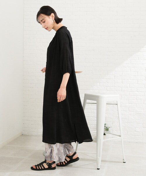 SHOO・LA・RUE（シューラルー）の「◆スラブ前開きビッグワンピース（ワンピース・レディース・カーキ/ライトブルー/ブラック/オレンジ/ナチュラル/パープル系4・00）」の18枚目の写真