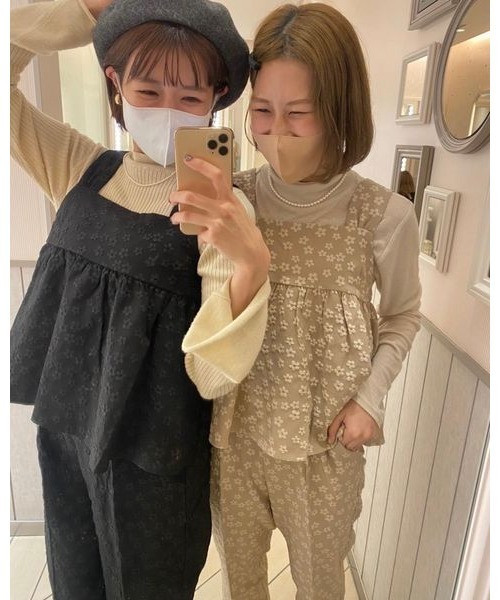 flower(フラワー)の「メニーブルームビスチェ(シャツ/ブラウス・レディース・ベージュ/ブラック・FREE)」の18枚目の写真