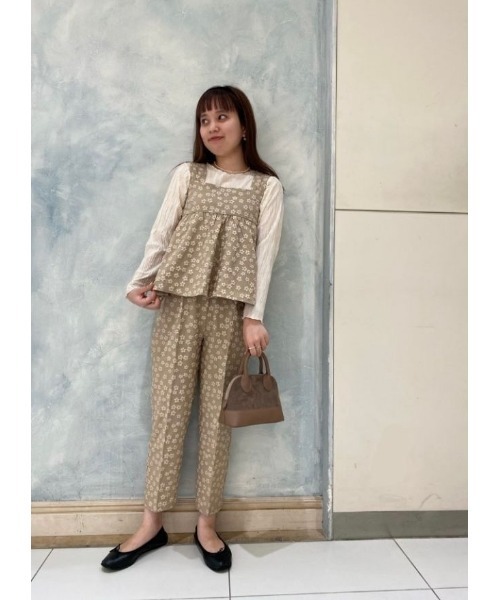 flower(フラワー)の「メニーブルームビスチェ(シャツ/ブラウス・レディース・ベージュ/ブラック・FREE)」の20枚目の写真