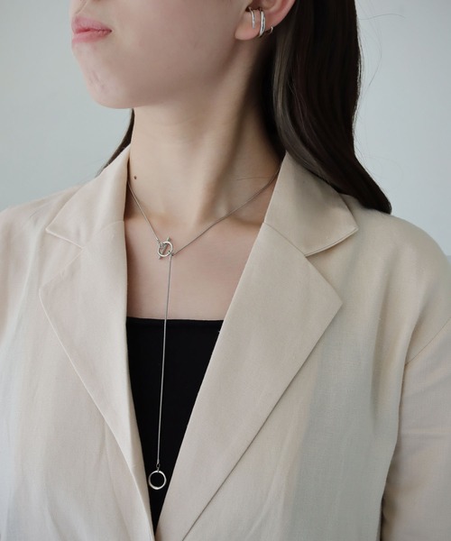 cheriella（シェリエラ）の「【cheriella】マンテルオメガネックレス（ネックレス・レディース・シルバー/ゴールド・FREE）」の8枚目の写真