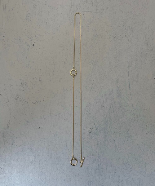 cheriella（シェリエラ）の「【cheriella】マンテルオメガネックレス（ネックレス・レディース・シルバー/ゴールド・FREE）」の4枚目の写真