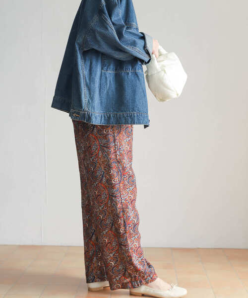 URBAN RESEARCH DOORS（アーバンリサーチドアーズ）の「ペイズリープリントパンツ（その他パンツ・レディース・ネイビー/ブラウン・MEDIUM）」の8枚目の写真