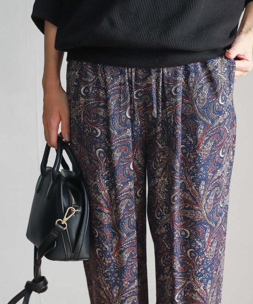 URBAN RESEARCH DOORS（アーバンリサーチドアーズ）の「ペイズリープリントパンツ（その他パンツ・レディース・ネイビー/ブラウン・MEDIUM）」の16枚目の写真