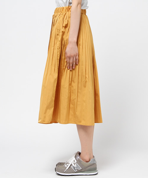 CIAOPANIC(チャオパニック)の「【Ciaopanic】 タフタ消しプリーツミモレ丈SK(スカート・レディース・ネイビー/イエロー・FREE)」の4枚目の写真