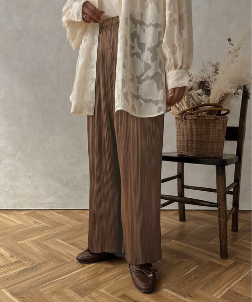 apres jour clair（アプレジュールクレア）の「【apres jour clair】プリーツパンツ【ZOZOTOWN限定アイテム】（その他パンツ・レディース・ダークブラウン/ライトベージュ/ライトブラウン・X-LARGE/フリー）」の4枚目の写真