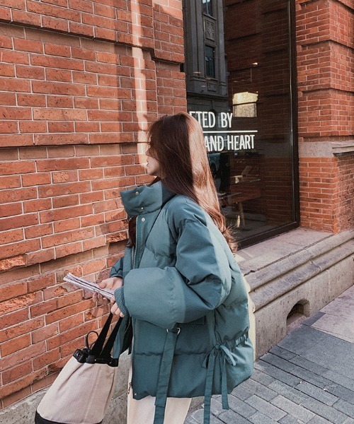 yuue' ( wear )（ユーイ）の「ビッグシルエット ダウンジャケット（ダウンジャケット/コート・レディース・ブラック/ベージュ/ブルーグリーン・S/L/M）」の6枚目の写真