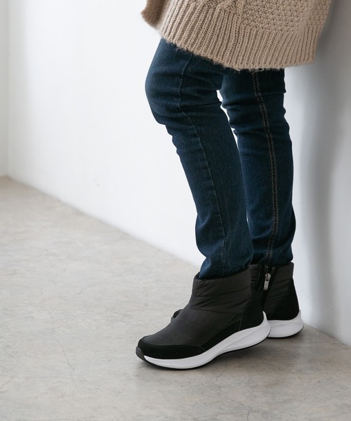 welleg（ウェレッグ）の「防寒 撥水加工ファスナー付 スノーブーツ（ブーツ・レディース・アイボリー/ブラック/ブラック系その他・36/37/38/39/40/41）」の14枚目の写真