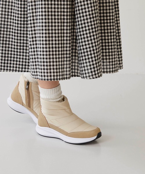 welleg（ウェレッグ）の「防寒 撥水加工ファスナー付 スノーブーツ（ブーツ・レディース・アイボリー/ブラック/ブラック系その他・36/37/38/39/40/41）」の22枚目の写真