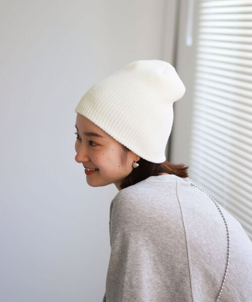 SLOBE citron.（スローブシトロン）の「SLOBE citron.アゼニットCAP（ニットキャップ/ビーニー・レディース・ブルー/ブラック/ホワイト・FREE）」の9枚目の写真