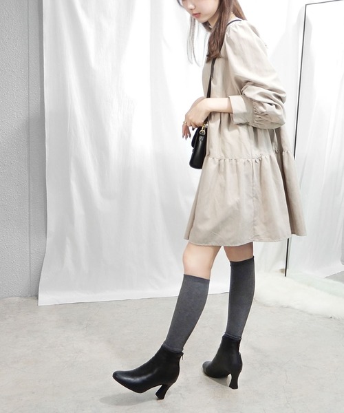 minia(ミニア)の「フレアヒールショートブーツ(ブーツ・レディース・アイボリー/ブラック・S/M/L/LL)」の20枚目の写真