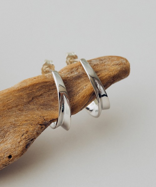 VATSURICA(バツリカ)の「〈VATSURICA〉silver925 / 金属アレルギー対応 / シンプルピアス(ピアス(両耳用)・レディース・ゴールド/シルバー・FREE)」の1枚目の写真