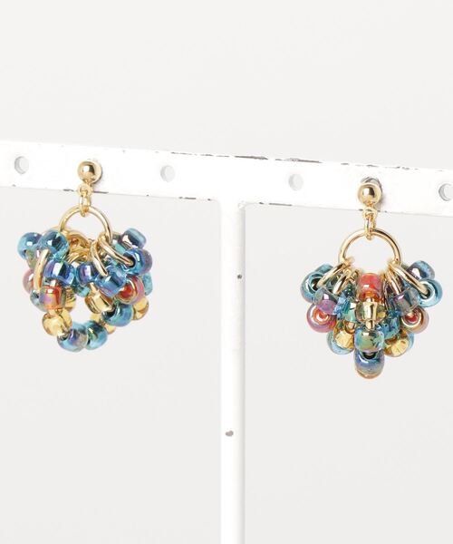 MATSUNO GLASS BEADS(マツノグラスビーズ)の「【MATSUNO GLASS BEADS/松野グラスビーズ】Berry Pierce P101M(ピアス(両耳用)・レディース・ブルー/ターコイズブルー/ライトブラウン/レッド/ブラウン/ネイビー/ゴールド・FREE)」の5枚目の写真