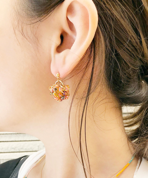 MATSUNO GLASS BEADS(マツノグラスビーズ)の「【MATSUNO GLASS BEADS/松野グラスビーズ】Berry Pierce P101M(ピアス(両耳用)・レディース・ブルー/ターコイズブルー/ライトブラウン/レッド/ブラウン/ネイビー/ゴールド・FREE)」の10枚目の写真