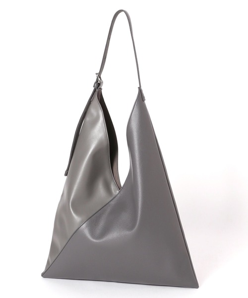 LAKOLE(ラコレ)の「トライアングルベルトトートバッグ / 182153(トートバッグ・メンズ・ブラック/グレイッシュベージュ/チャコールグレー・FREE)」の9枚目の写真