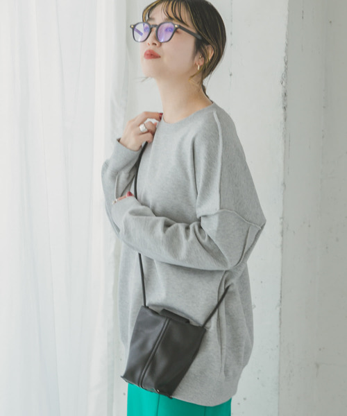 ITEMS URBANRESEARCH（アイテムズ アーバンリサーチ）の「ルーズスウェットプルオーバー（スウェット・レディース・グリーン/ブラック/ベージュ/グレー・FREE）」の20枚目の写真